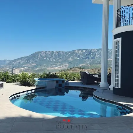 Amazing House With Private Pool In Alanya Отель Каргычак